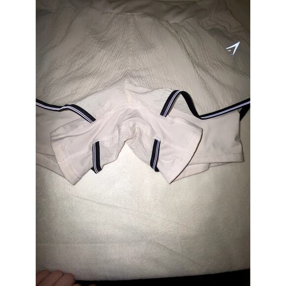 NWOT Womens Gymshark Tan Speed 2 In 1 Short Size Small - Picture 4 of 6